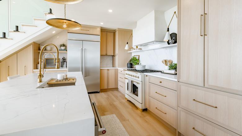 Why Transitional Kitchens Are Taking Over the Okanagan in 2026